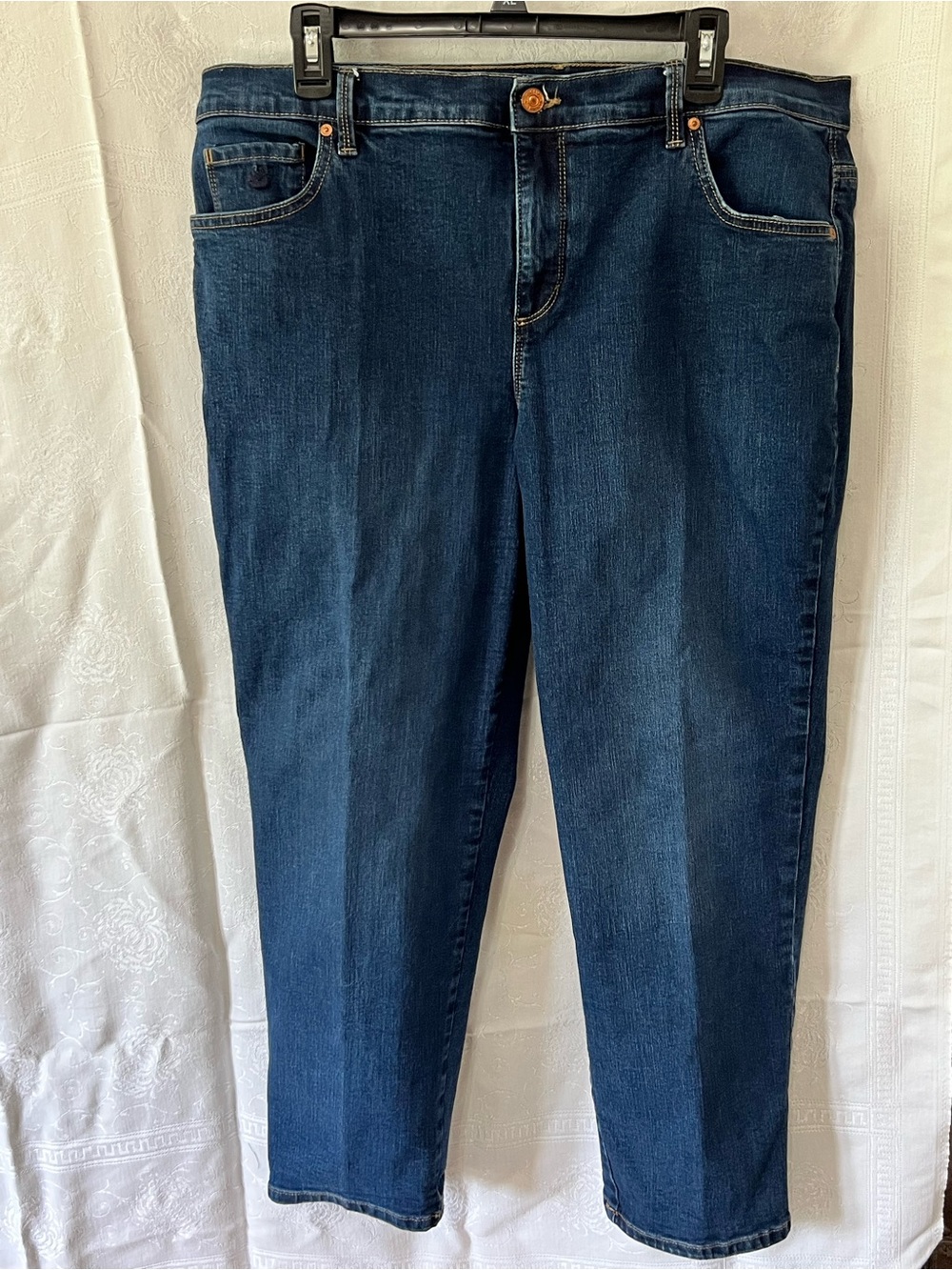 Gloria Vanderbilt Straight-Leg Jeans in Dark Blue Wash Women’s Size 16WS